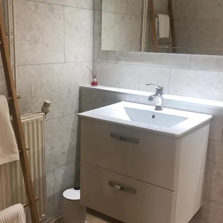 Inn L'auberge Fleurie