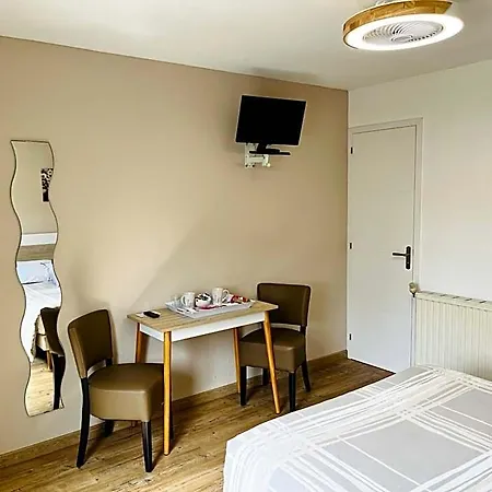 L'auberge Fleurie Мини-отель Heilly